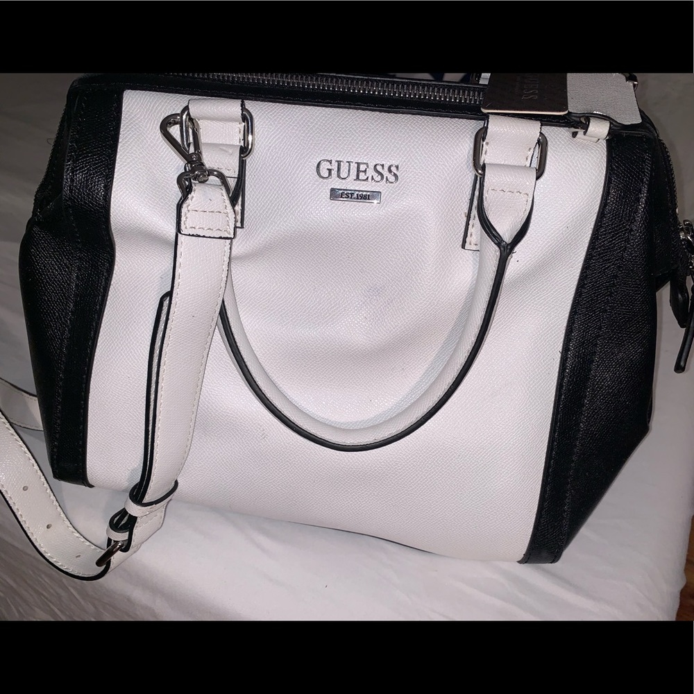 Brand New Guess Bag